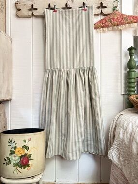 Striped Tiered Cotton/Linen Shower  Curtain 70x 82